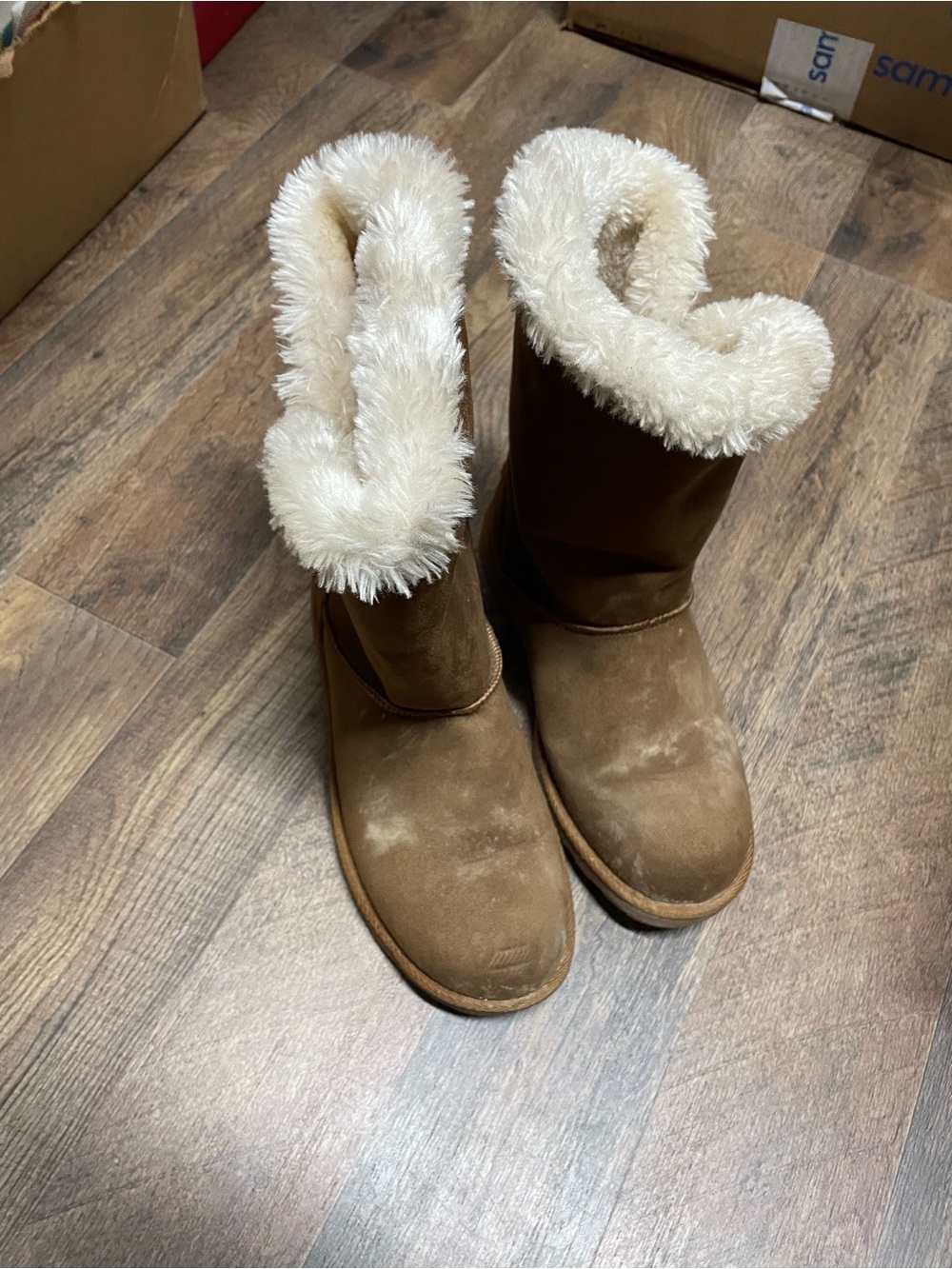 Women’s Faux Suede Cozy Shearling Mid-Calf Boot - Brown